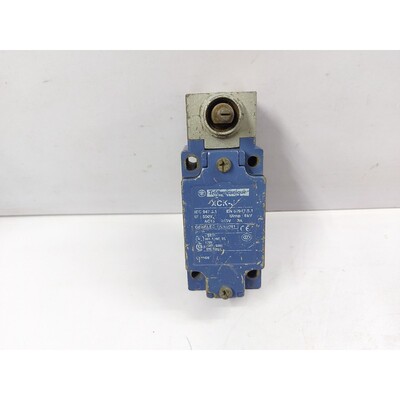 Interrupteur De Limite TELEMECANIQUE XCK-J Ui;500V Uimp;6kV