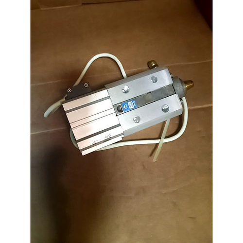 Cilindro De Pin Neumático SMC CKQ50-15A-DCI0905I - Nuevo En