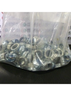 THOMAS & BETTS 1222GIBBU1 INSULATED BUSHINGS NEW