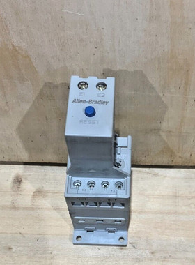 Allen Bradley 193-EECP E100 1-5 Overload Relay+193-EMRZ24 DC