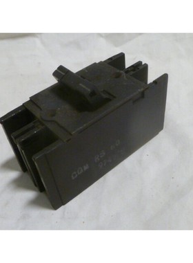 Interruptor Square D 974920 20A 240V 2-Polos - Usado