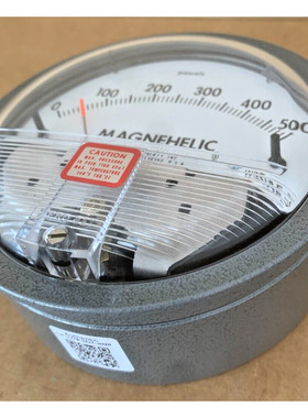 Dwyer Magnehelic Series 200 Pressure Gauge 0-500 Pascals Mad