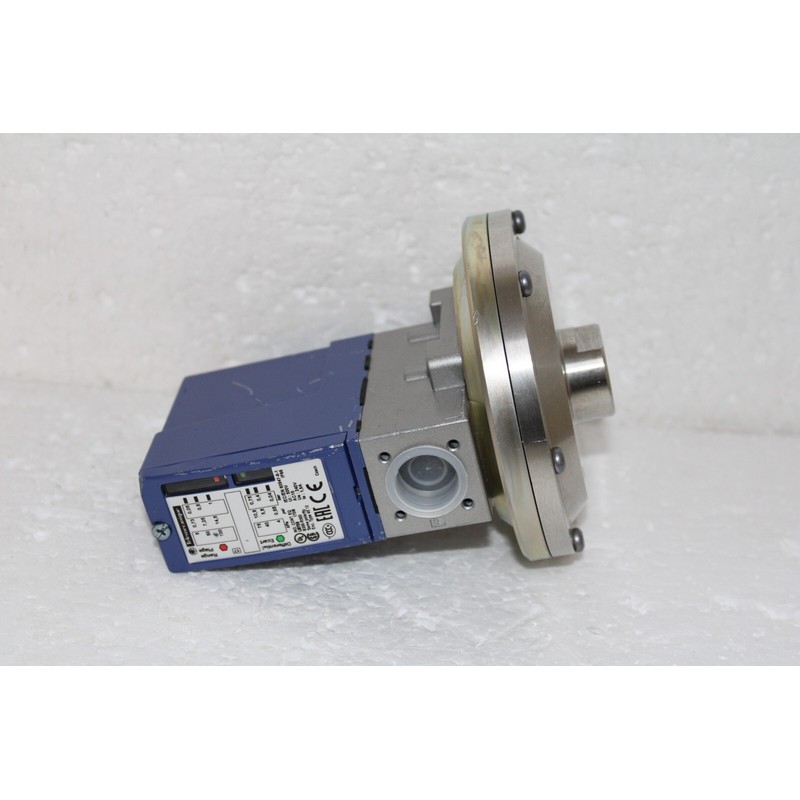 Telemecanique XMLB001S2S11 压力开关 XMLB 1 巴,可调节比例 2 t