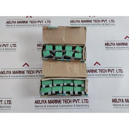 Misto Di 8X Phoenix Contact 300V 50A Max Block