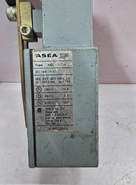 ASEA AGL 11 F-3 Limit Switch 380V 10A 300V AC DC