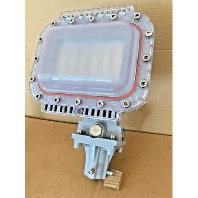 Dialight Duro Sight LED Area Light ALE5WC227DYNTGN 100-277 V