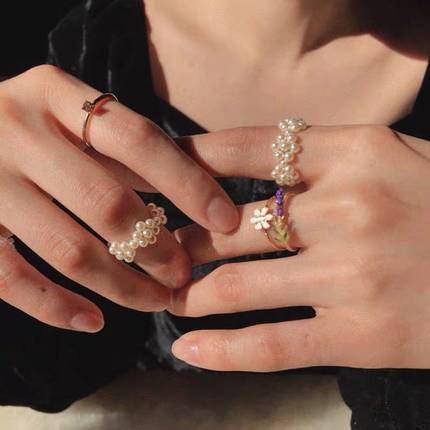 买2送1ylyl珍珠花花戒指戴珍珠的少女之复古泫雅珍珠编制花花戒指