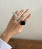 宇宙未来韩国小众设计师同款 23ss手工制作打结串珠米珠戒指指环