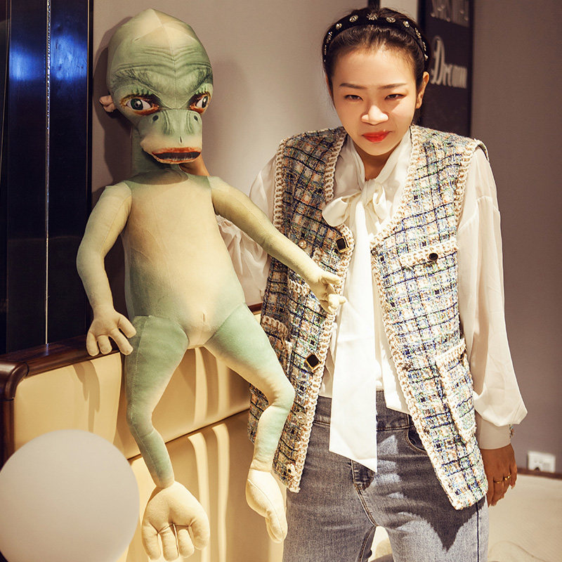 疯狂外星人玩偶公仔毛绒玩具爆款网红抱枕女生睡觉仿真超丑娃搞怪