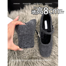 女鞋 隐形内增高8CM 加绒单鞋 浅口高跟鞋 粗跟灰色玛丽珍2025冬季
