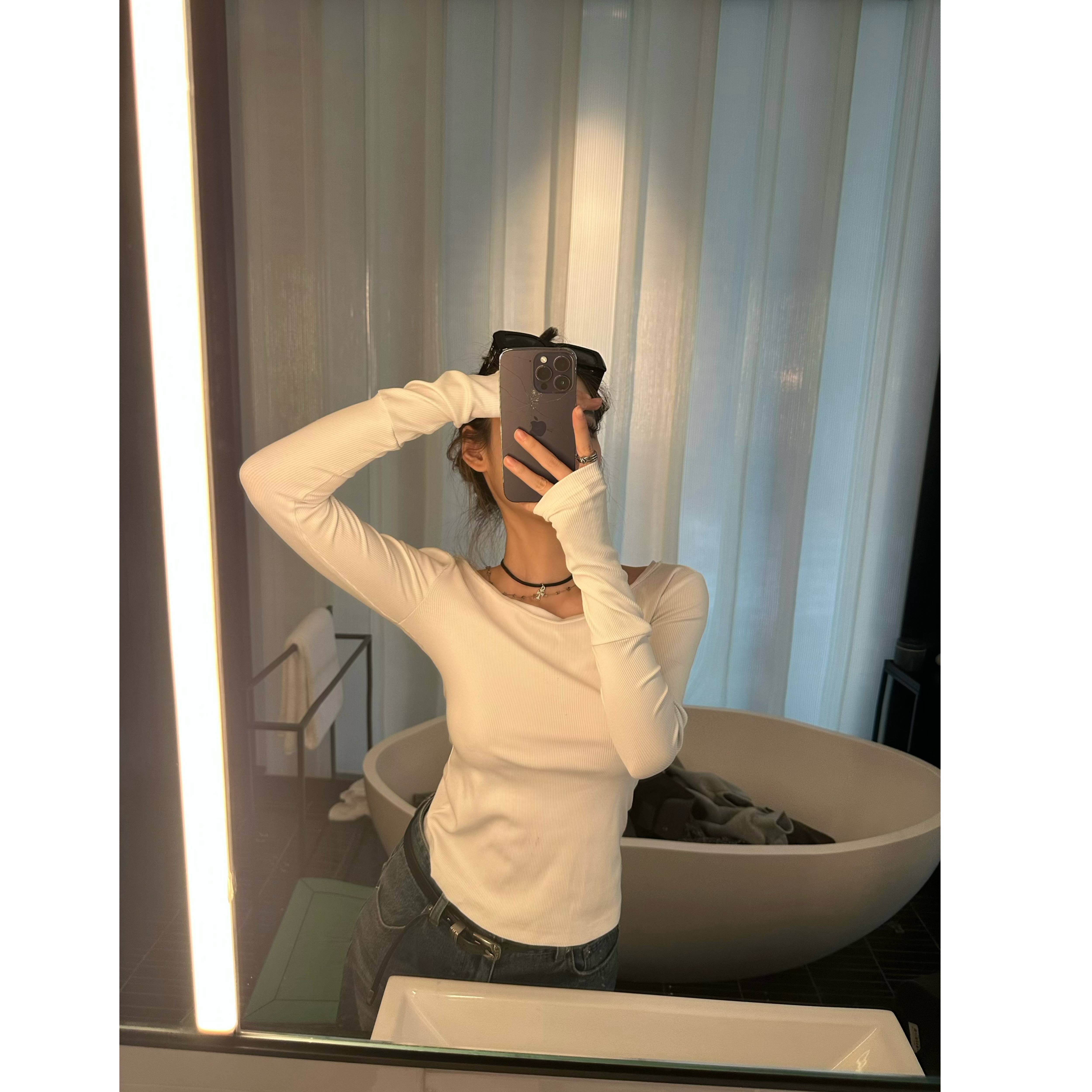 XinleiLin后背细节双色T恤