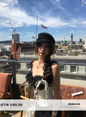 Xinlei Lin“埃尔兹古堡”中古重工蕾丝胸衣/半裙套组