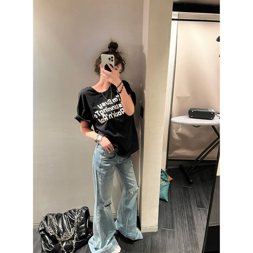 XinleiLin低腰破洞喇叭牛仔裤