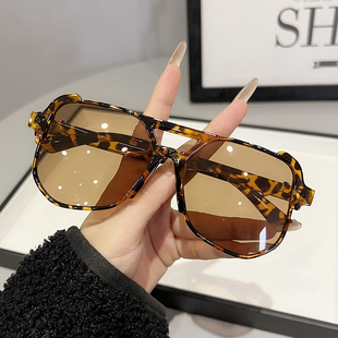 开车眼镜网红同款 墨镜女高级感大脸男士 太阳镜防紫外线2025年新款