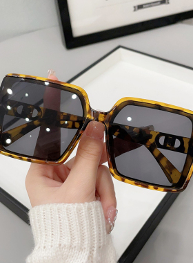 【亏本清仓】太阳镜海边墨镜女防紫外线高级感gm夏黑色眼镜时尚