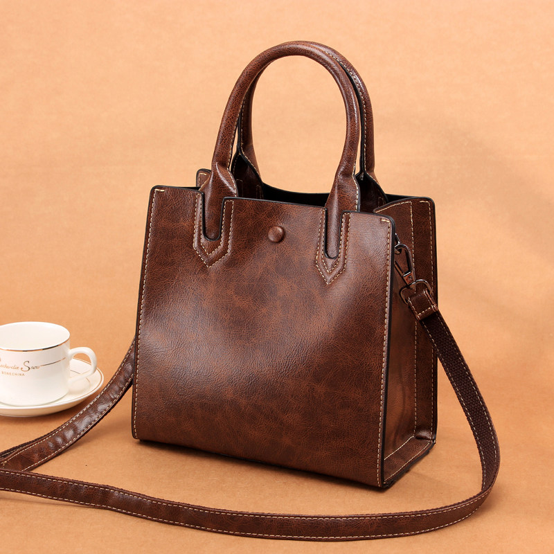 复古质感软皮手拎斜挎小包2026新款手提包女包简约百搭高级感春夏