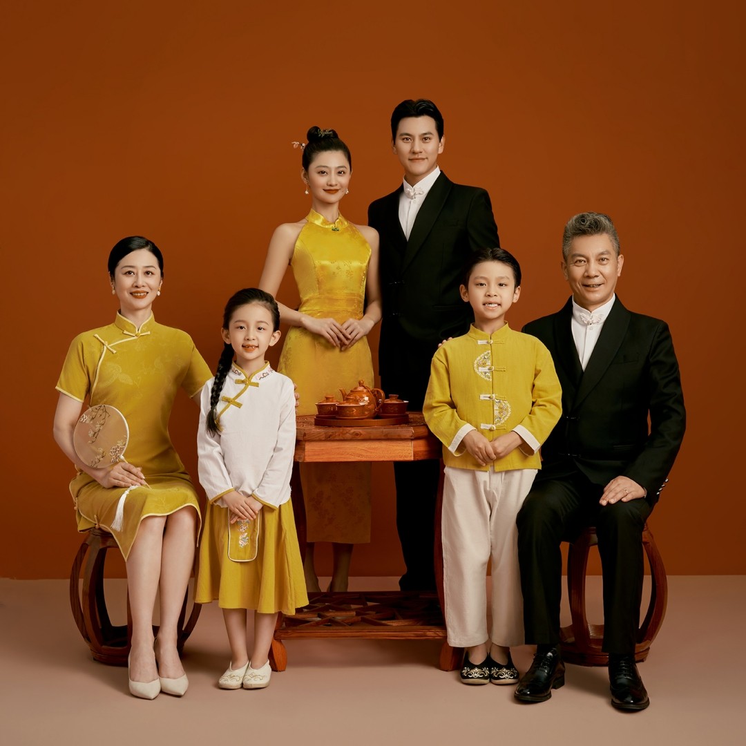 一家六口复古中国风亲子中式旗袍