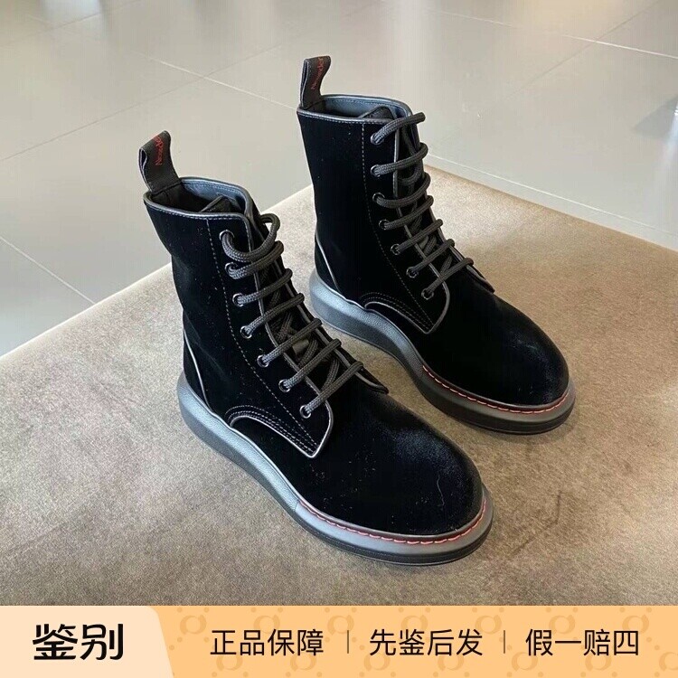 现货  Alexander Mcqueen麦昆女士牛皮丝绒短靴