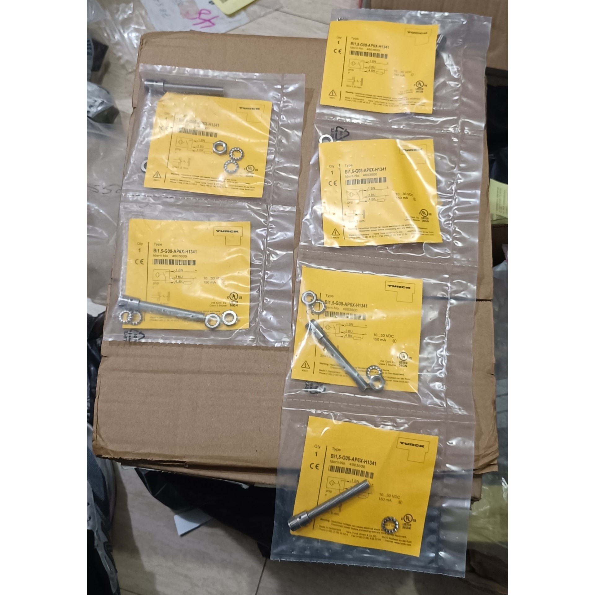 全新图尔克传感器 BI1.5-G08-AP6X-H1341拍前询价
