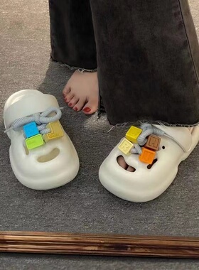 黑色可爱小众夏季潮流网红kitty百搭女士高颜值厚底洞洞鞋海边