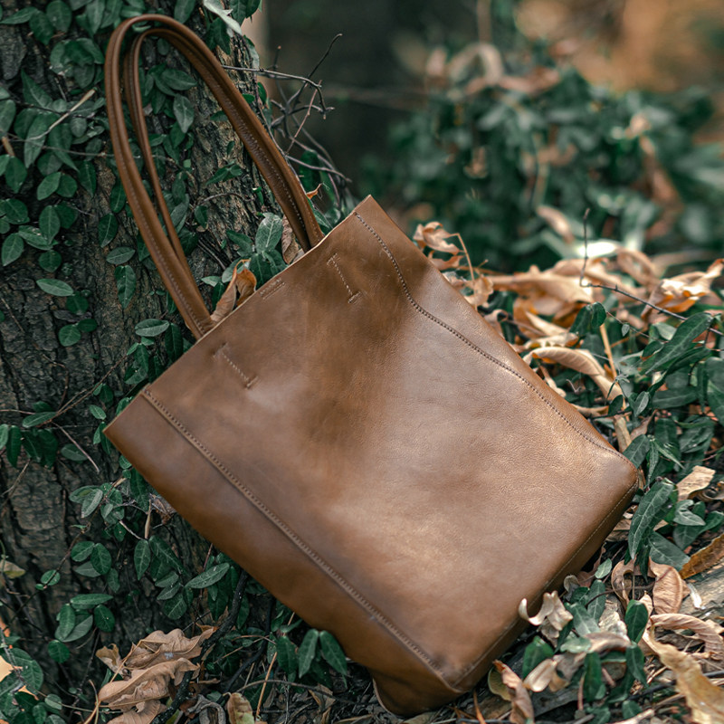 知笔墨新品头层牛皮复古方形托特包 复古简约单肩手提通勤包女士,箱包皮具/热销女包/男包,托特包,淘宝优惠券,粉丝福利购,淘宝优惠卷