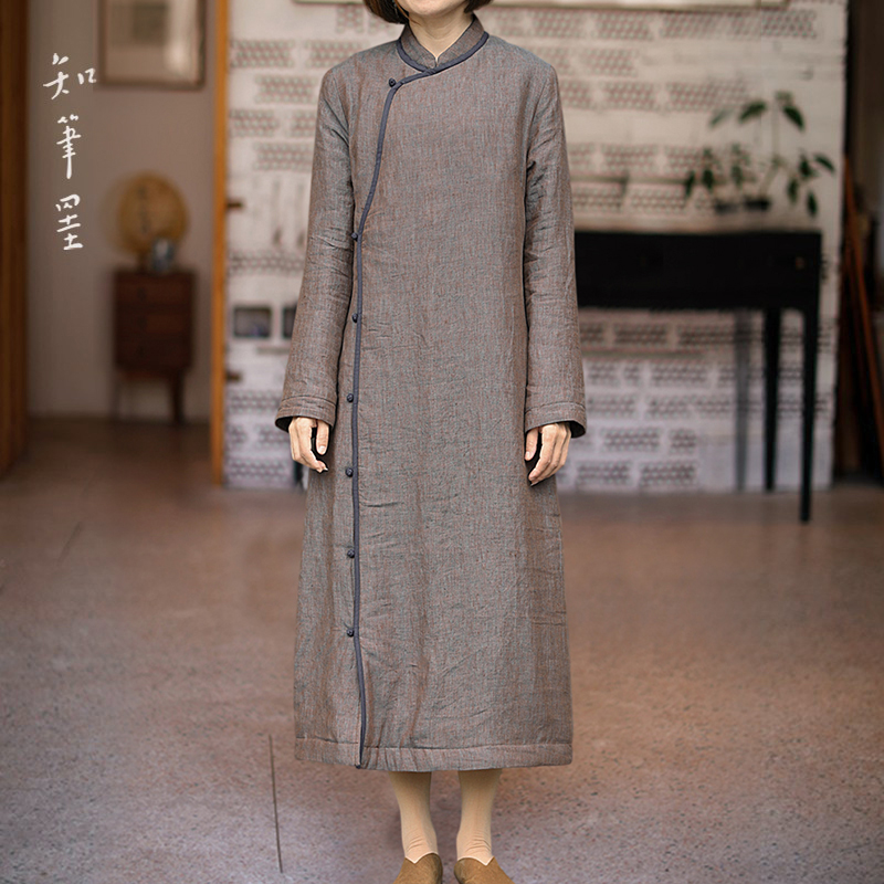 复古中式灰色斜肩长款夹棉连衣裙