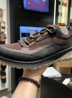 ECCO爱步户外米其林联名运动鞋男春季轻便减震登山鞋 奥途824254