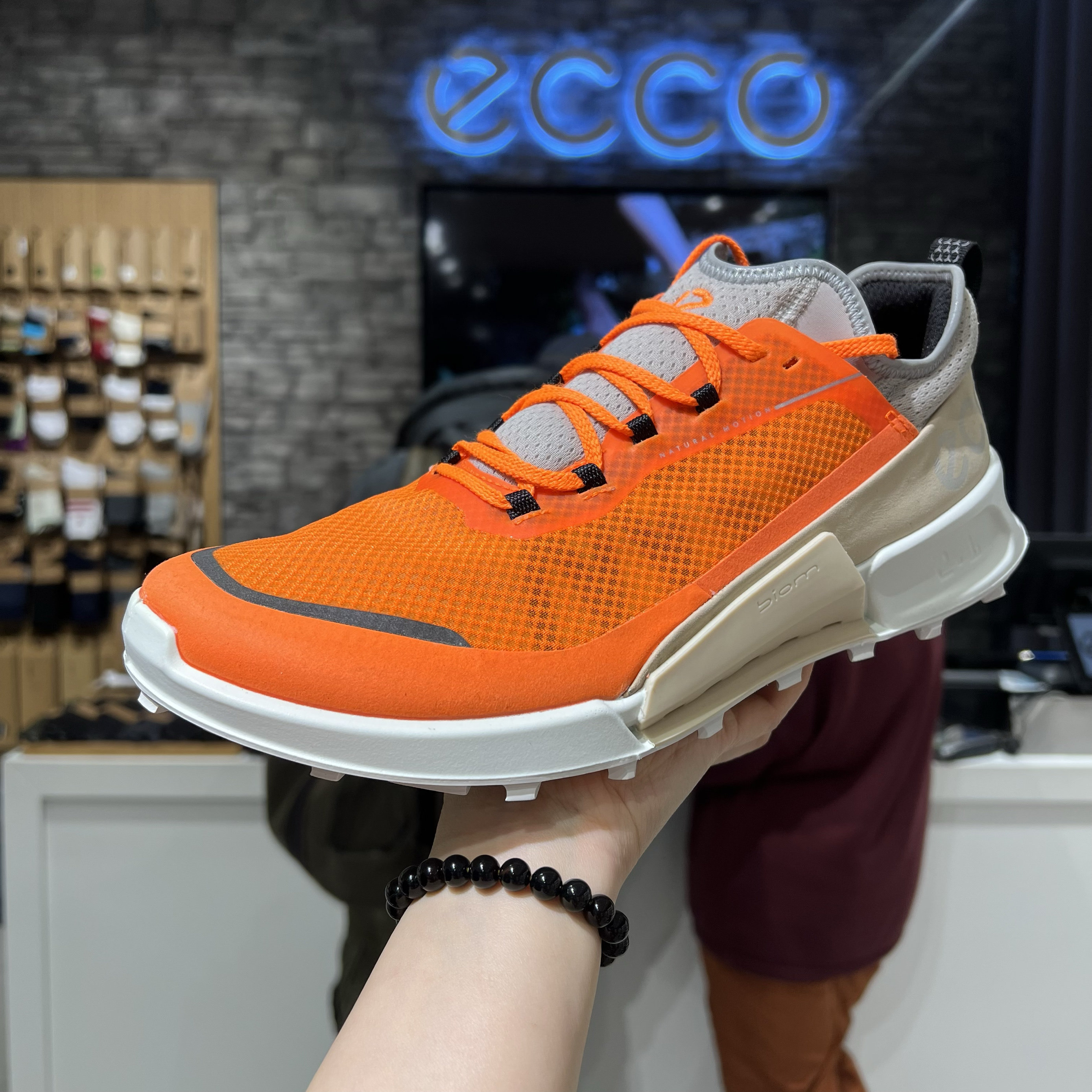 【biom】ecco爱步越野运动鞋男户外轻便登山跑鞋 健步2.1 822804