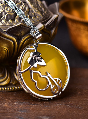 2026丙午马年十二生肖属猪灵华芒彩吊坠岫玉吊坠男女项链吉祥物