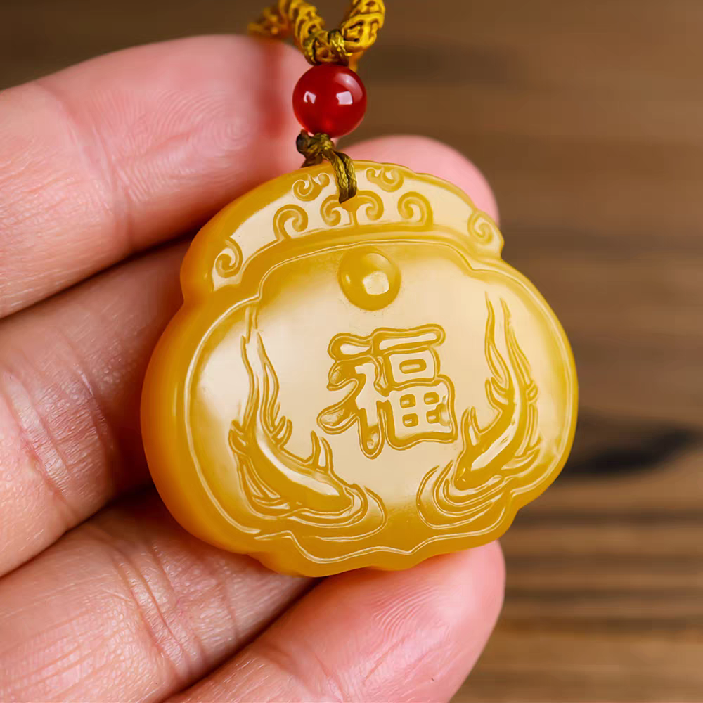 天然黄龙玉福字玉锁吊坠和田玉黄玉双面雕刻莲花长命锁玉坠
