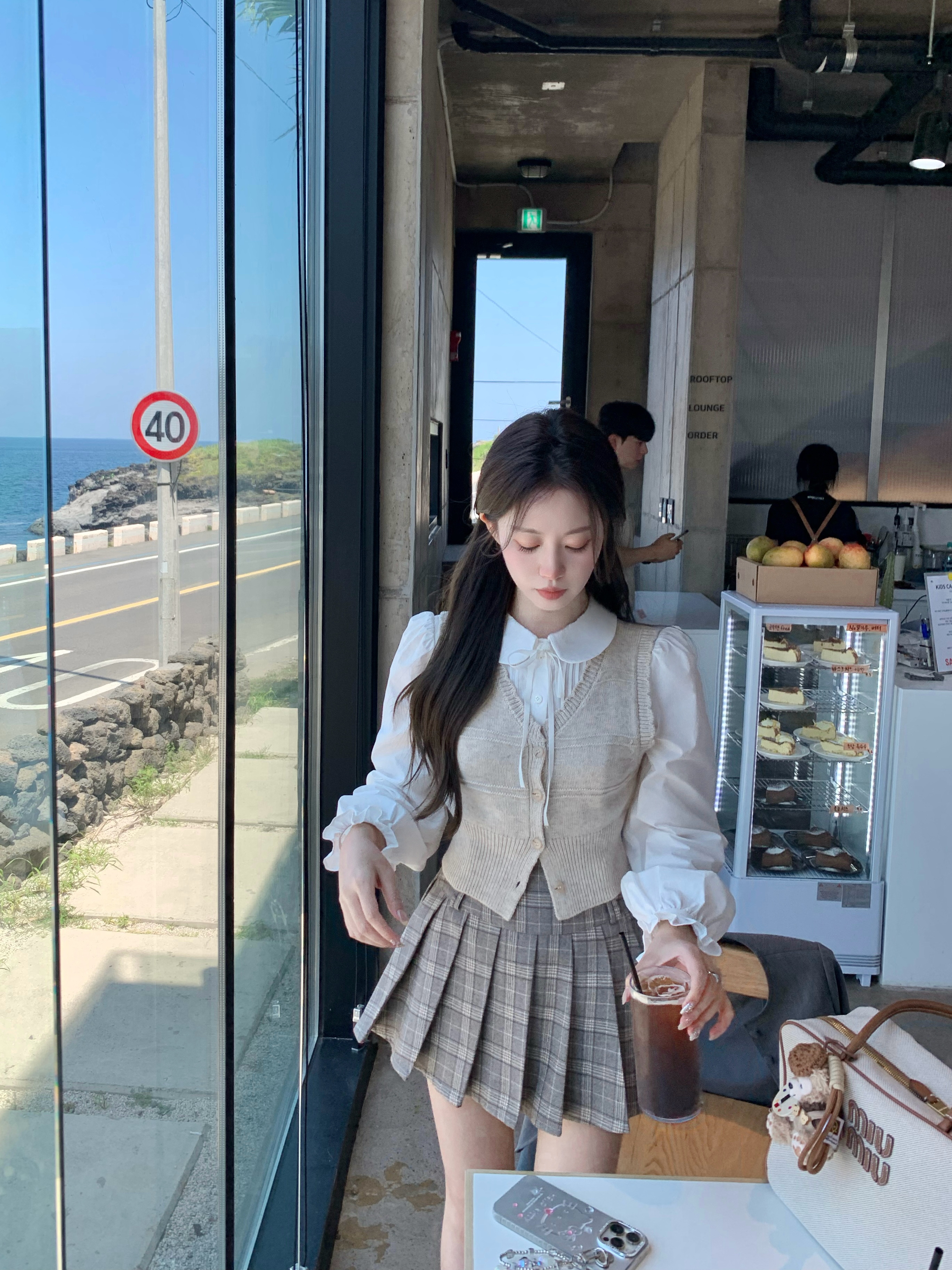 萌萌Ja全棉白衬衫针织马甲短裙女