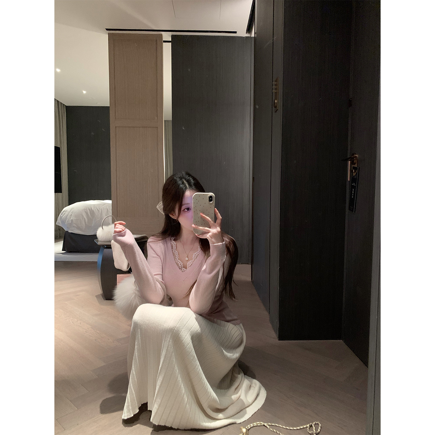 萌萌Ja 序幕曲线~两色100绵羊毛针织打底衫V领蕾丝内搭毛衣女秋冬,女装/女士精品,毛衣,淘宝优惠券,粉丝福利购,淘宝优惠卷