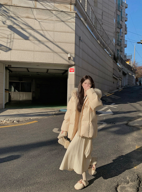 萌萌Ja 落幕氛围 休闲假日米色高腰显瘦长裙竖条纹理针织半身裙女