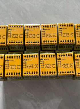 （议价)PNOZ X13 774549 皮尔兹安全继电器 3台