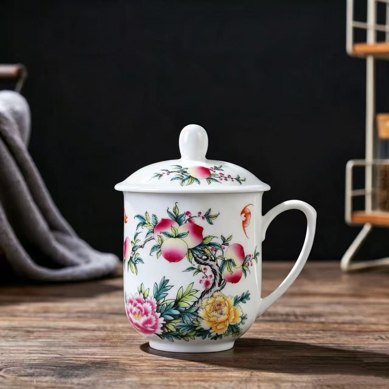 景德镇陶瓷茶杯带盖办公杯家用泡茶杯水杯寿桃杯大容量白瓷会议杯
