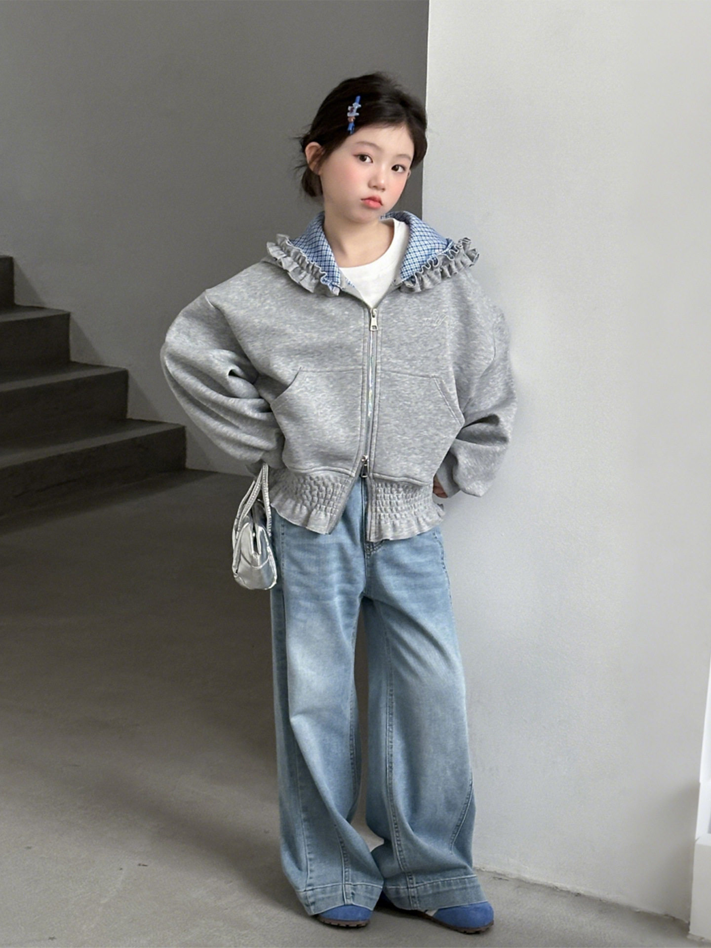 女童春秋卫衣外套灰色木耳花边领连帽甜美拉链开衫中大童牛仔裤y