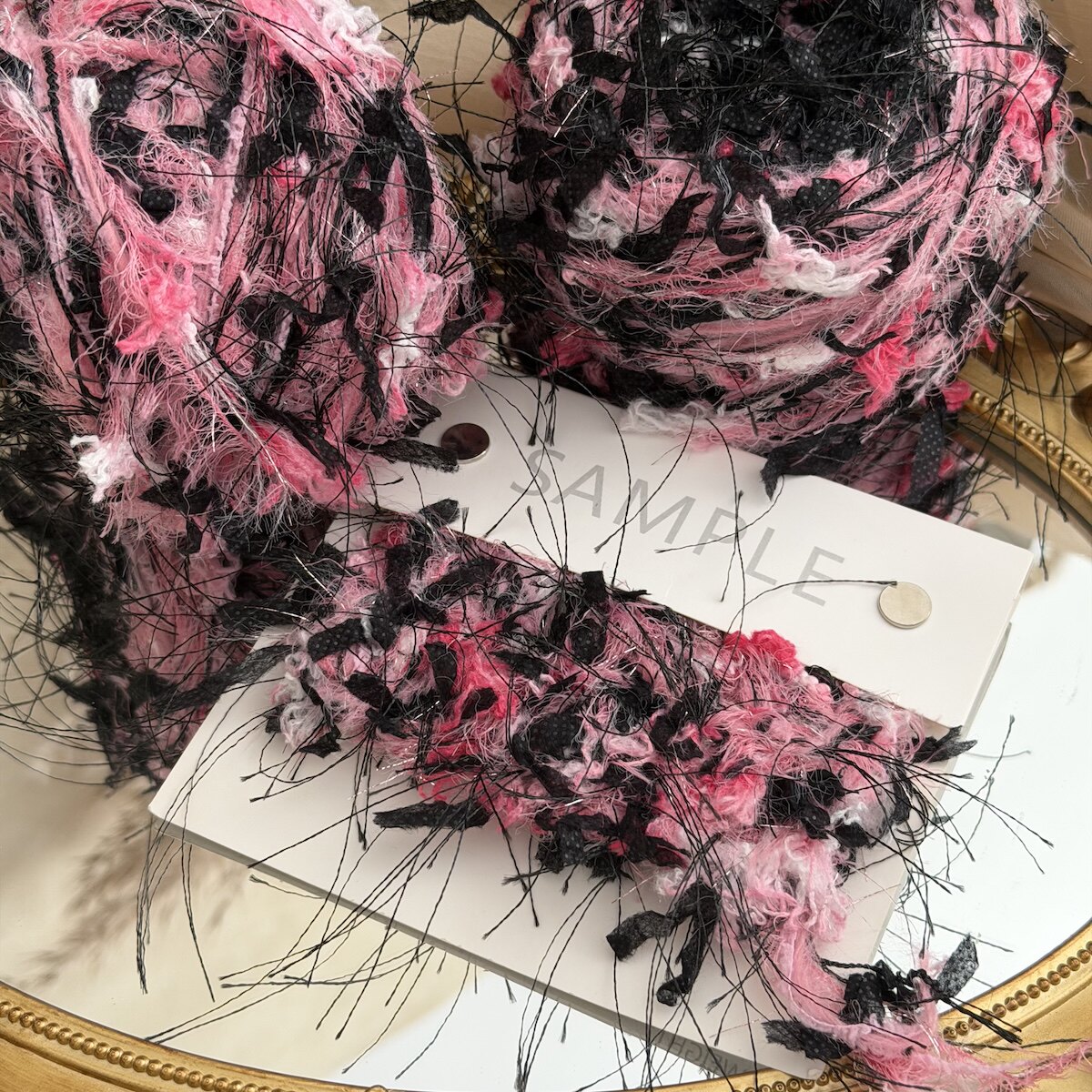 反叛甜心爆款黑粉色跳舞纱混线特色纸片纱多股手混线钩包发圈卡套
