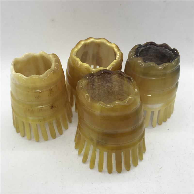 精品短洗头刷口径均匀颜色靓密齿包包短头刷 6X5CM圆筒型牛角梳