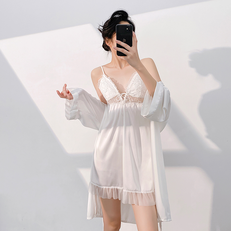 性感冰雪丝吊带睡裙女两件套