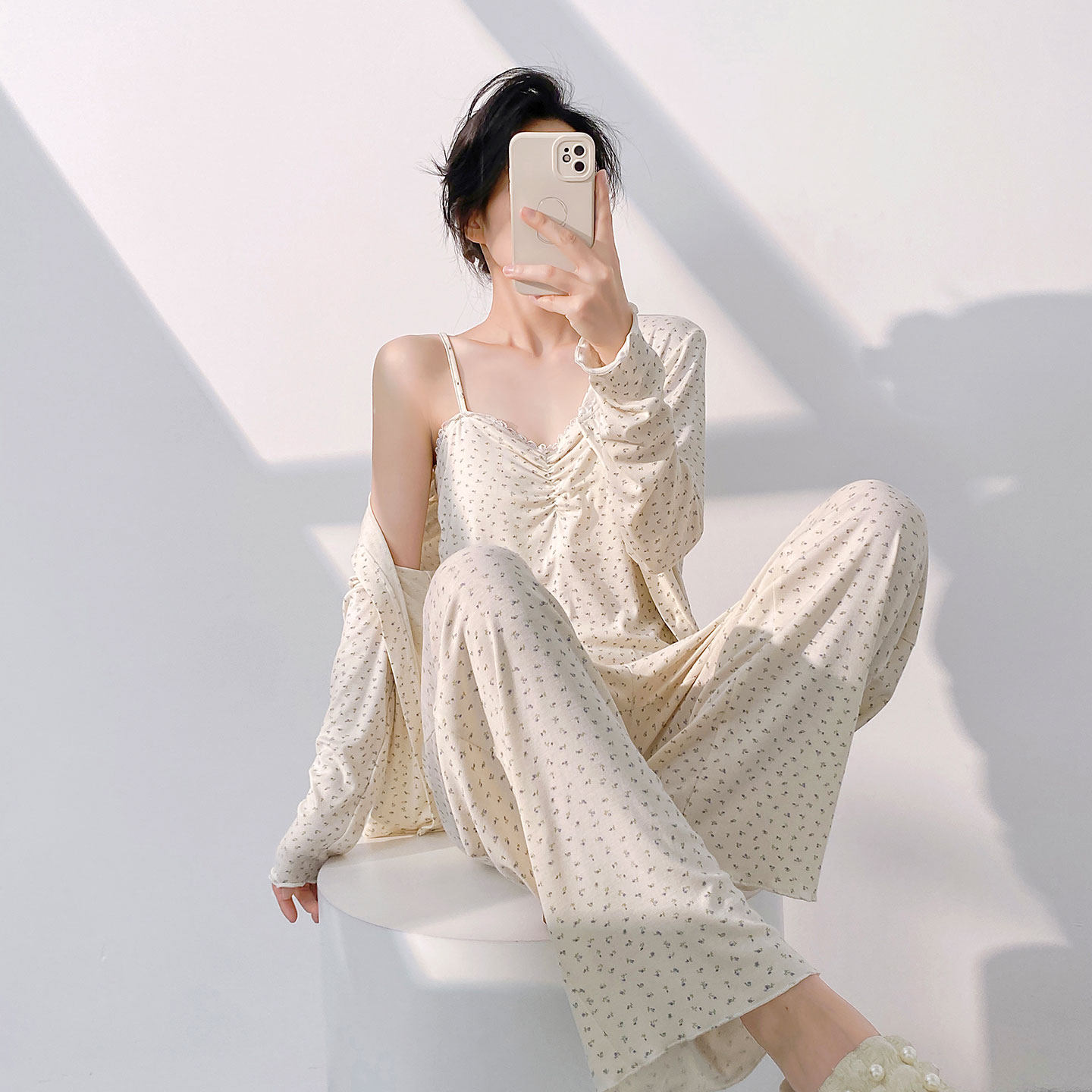 莫代尔睡衣女秋冬季带胸垫吊带长袖三件套少女温柔碎花家居服套装,女士内衣/男士内衣/家居服,睡衣/家居服套装,淘宝优惠券,粉丝福利购,淘宝优惠卷