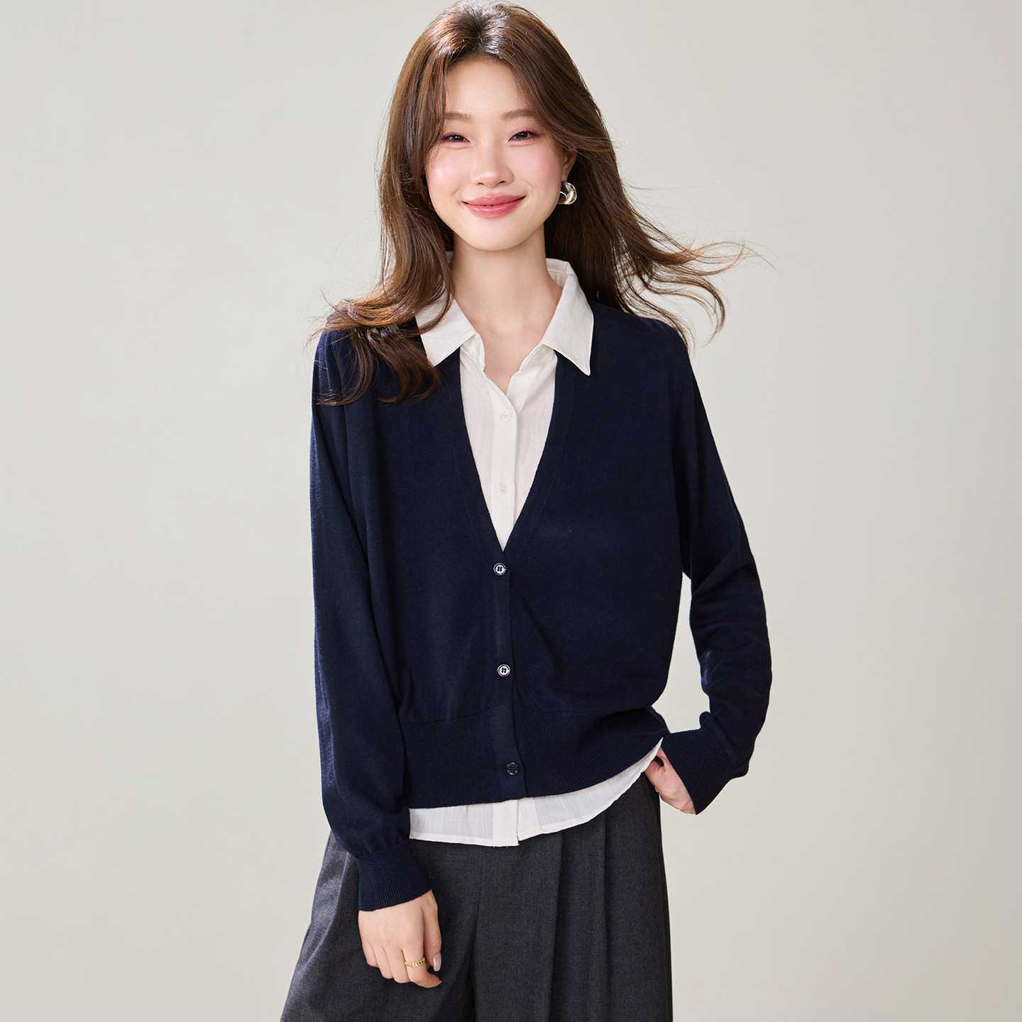官方时尚韩系针织开衫女2026秋季新款穿搭假两件套衬衫含羊毛拼接