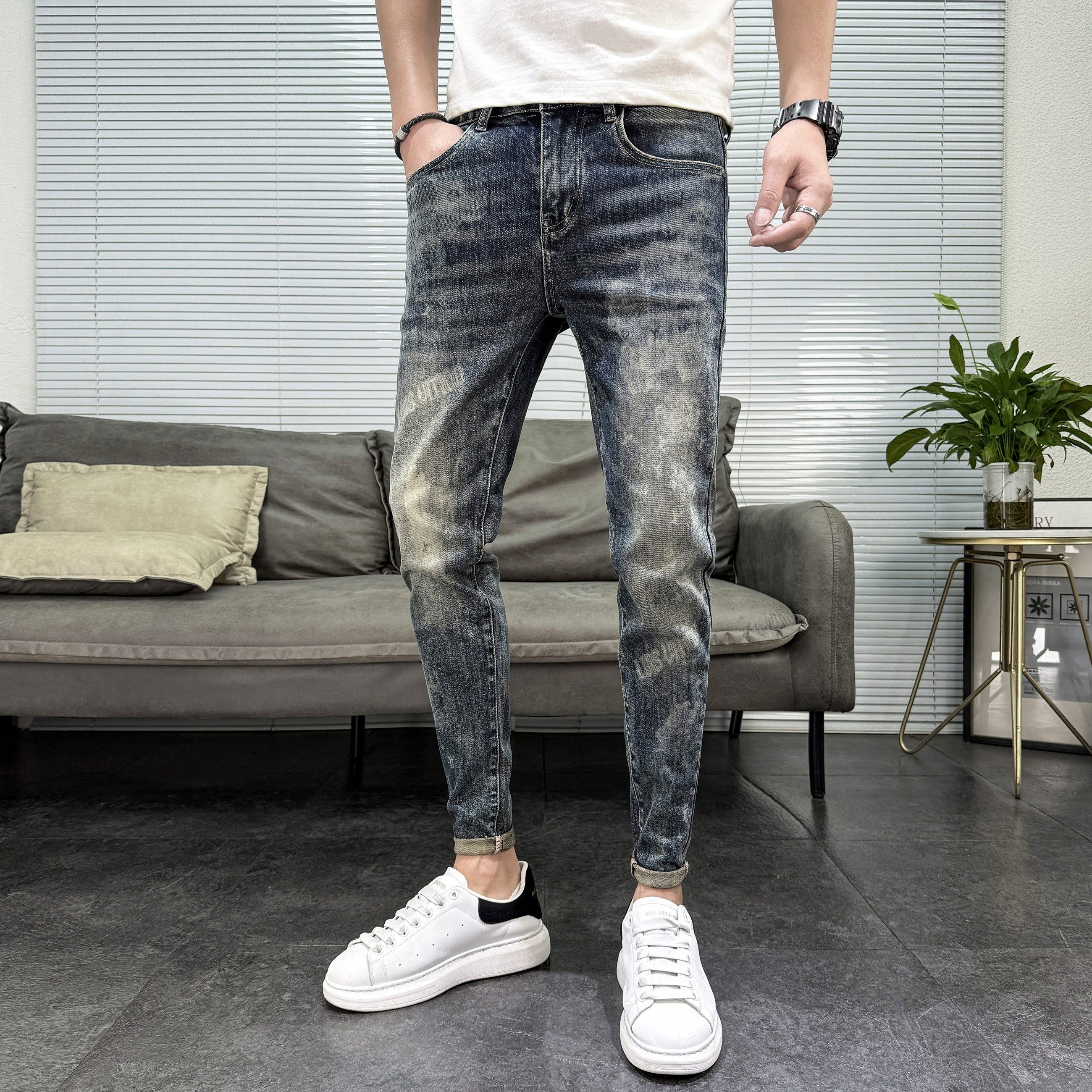 2025秋季新款欧货印花牛仔裤男青年潮流潮牌时尚痞帅修身小脚长裤,男装,牛仔裤,淘宝优惠券,粉丝福利购,淘宝优惠卷