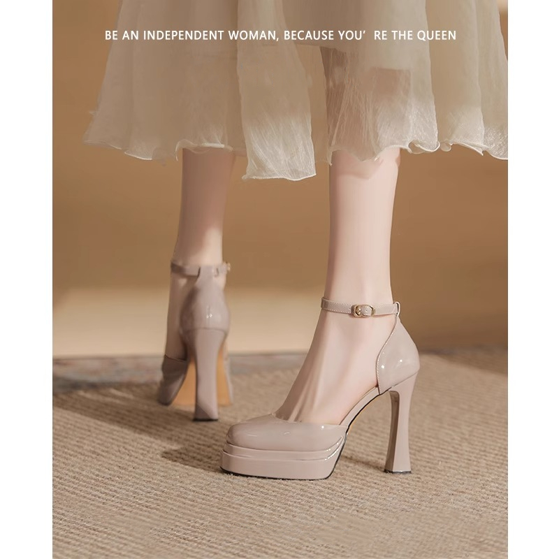 防水台高跟鞋女2024新款一字扣漆皮粗跟单鞋不累脚11cm裸色玛丽珍