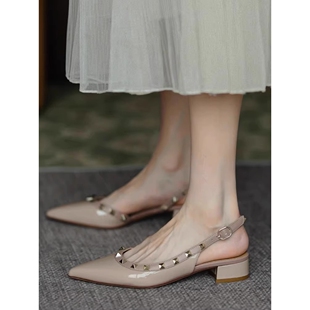 铆钉凉鞋女2024年夏季新款尖头单鞋平底漆皮包头气质裸色高跟鞋女