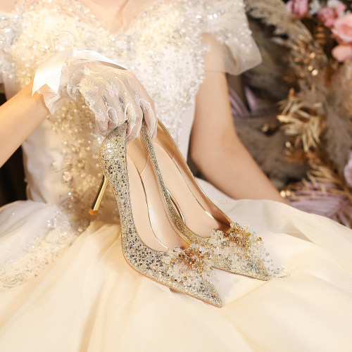 新娘婚鞋女细跟2025新款秀禾婚纱两穿水晶鞋高级感法式绝美高跟鞋