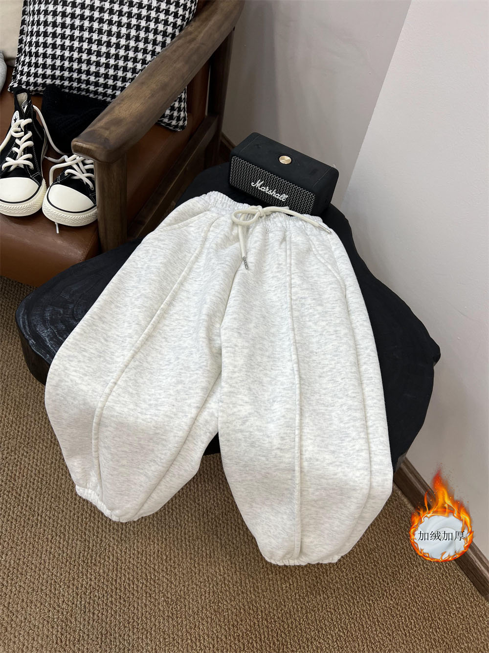 儿童休闲裤加绒冬季一体绒运动裤男童女童宽松设计感加厚束脚卫裤