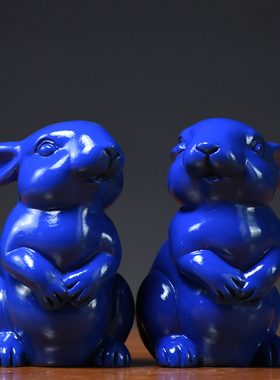 蓝色实木雕刻兔子摆件红木十二生肖可爱兔家居客厅装饰送礼工艺品