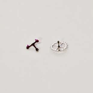 手表配件2000机芯马仔L592.2马轮l595.2马叉擒纵轮瑞士原装擒纵叉