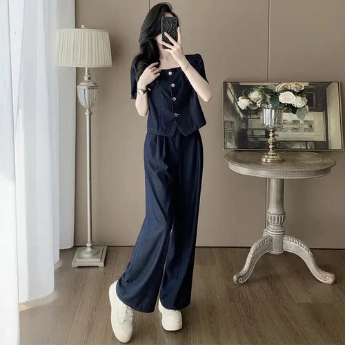 时尚休闲套装女2025夏季新款设计感方领短袖上衣显瘦阔腿裤两件套