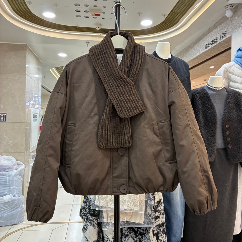 欧货2025冬季新款宽松显瘦百搭白鸭绒外套女休闲棒球服羽绒服上衣